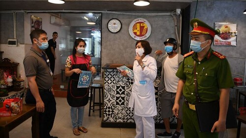 Thành phố Hồ Chí Minh 'đang lúng túng' trước Covid-19 | Vietnam Fraternité