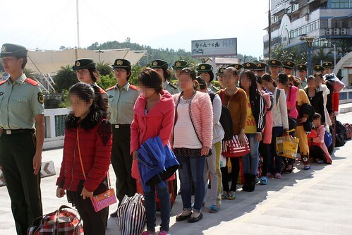 Nạn buôn người tại Việt Nam vẫn tiếp diễn giữa đại dịch Covid-19 | Vietnam Fraternité