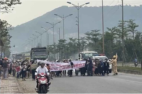 Công an vi hiến : 300 người bị khởi tố vì biểu tình phản đối xây cảng biển | Vietnam Fraternité