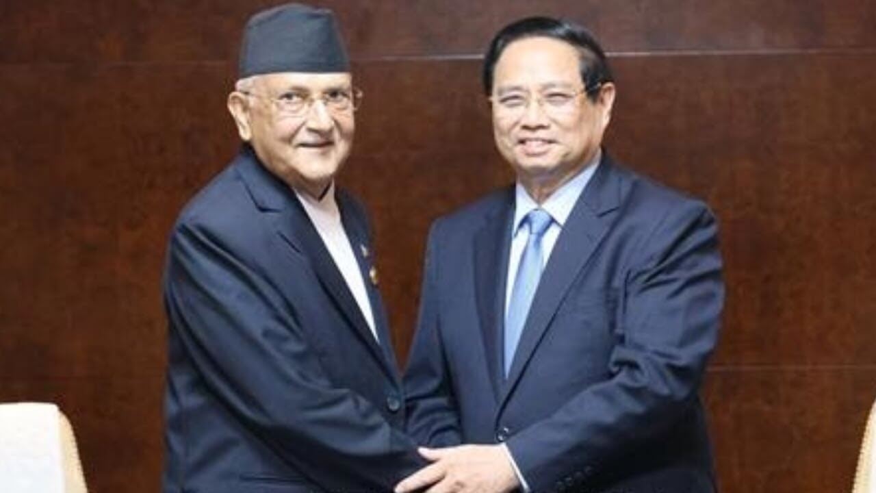 Vì sao báo chí Việt Nam né tình hình Nepal? Điều kiện ta giống họ, thế mới chết!