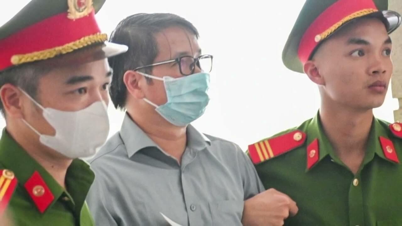 Khâm phục màn bào chữa của Phạm Thái Hà và Luật sư, và rất khôi hài!