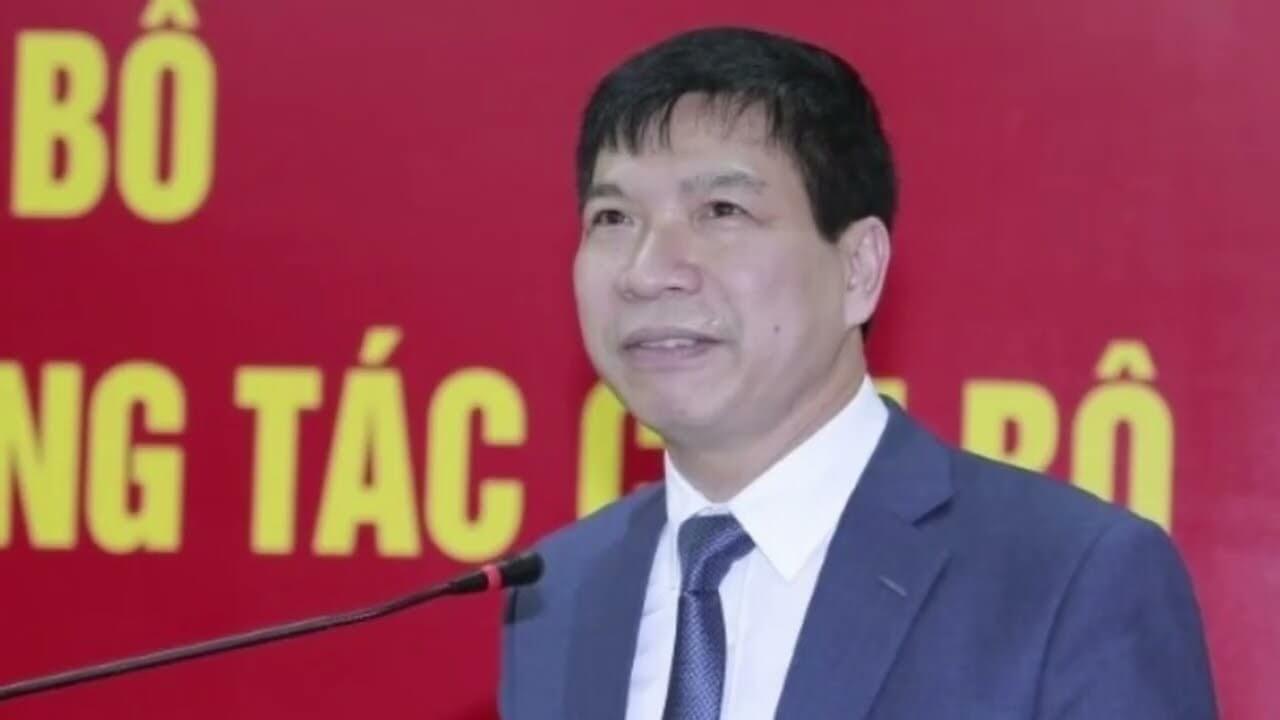 Hú hồn Đỗ Trọng Hưng, tí nữa là thoát! Tóm thêm đại biểu Quốc hội Trần Văn Thức!