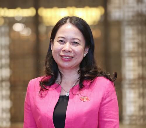 Một phụ nữ miền Nam trong Ban lãnh đạo Nhà nước : để làm gì ? | Vietnam Fraternité