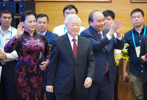 Hội nghị Trung ương 14 lấn cấn giữa Nam Bắc Trung và Tam trụ hay Tứ trụ | Vietnam Fraternité