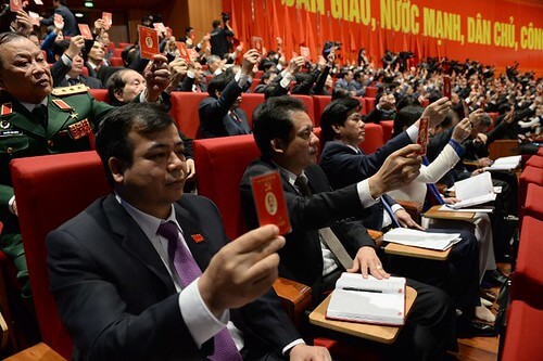 Thế lực nào đang hủy diệt tương lai dân Việt ? | Vietnam Fraternité