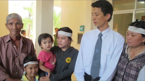 Ngăn chặn Luật sư Võ An Đôn xuất cảnh sang Mỹ, Hà Nội muốn gì ? | Vietnam Fraternité