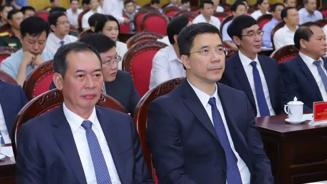 Thanh Hóa tiếp tục biến động nhân sự! Vì sao địa linh nhân kiệt vẫn nghèo? lắm chuyện?