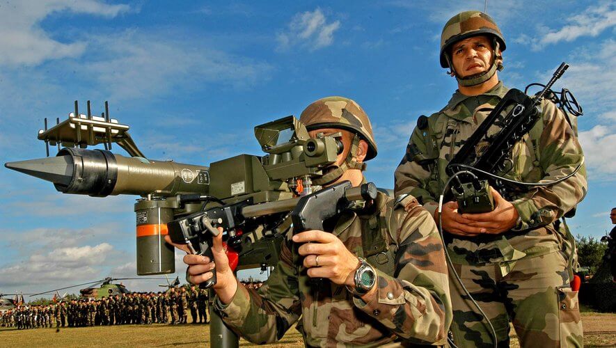 Chiến tranh lai tạo : Nga gia tăng áp lực, NATO gia tăng đối phó | Vietnam Fraternité