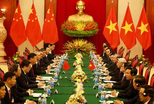 Vì sao ông Tập Cận Bình cử người sang "nắn gân" Nguyễn Phú Trọng ? | Vietnam Fraternité