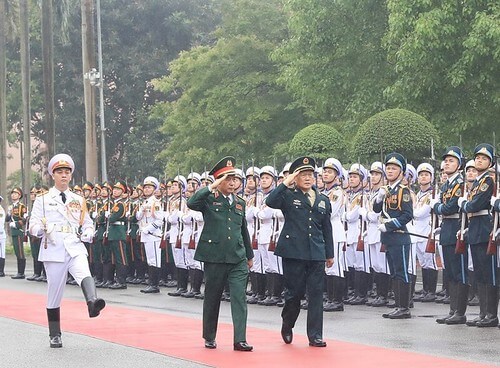 Phan Văn Giang đem Biển Đông đổi lấy tình hữu nghị ? | Vietnam Fraternité