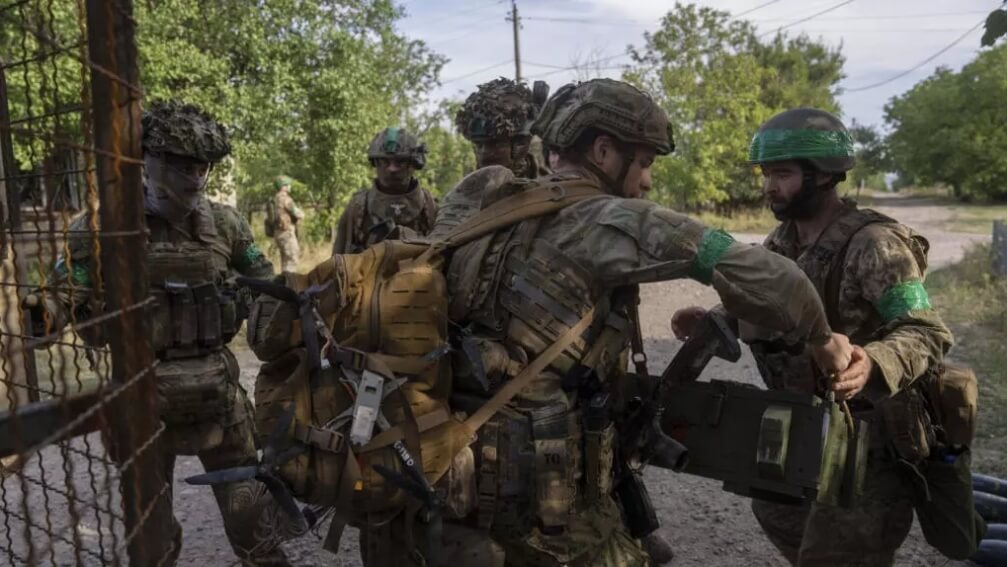 Điểm báo Pháp - Ukraine và cuộc chiến tranh robot | Vietnam Fraternité