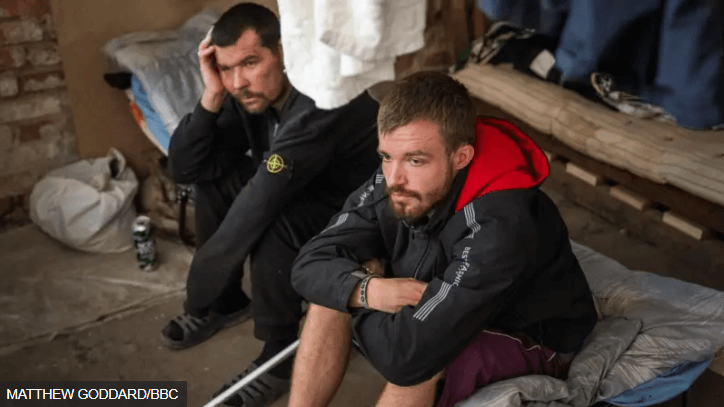 Tù nhân Ukraine : đổi nhà ngục lấy chiến trường | Vietnam Fraternité