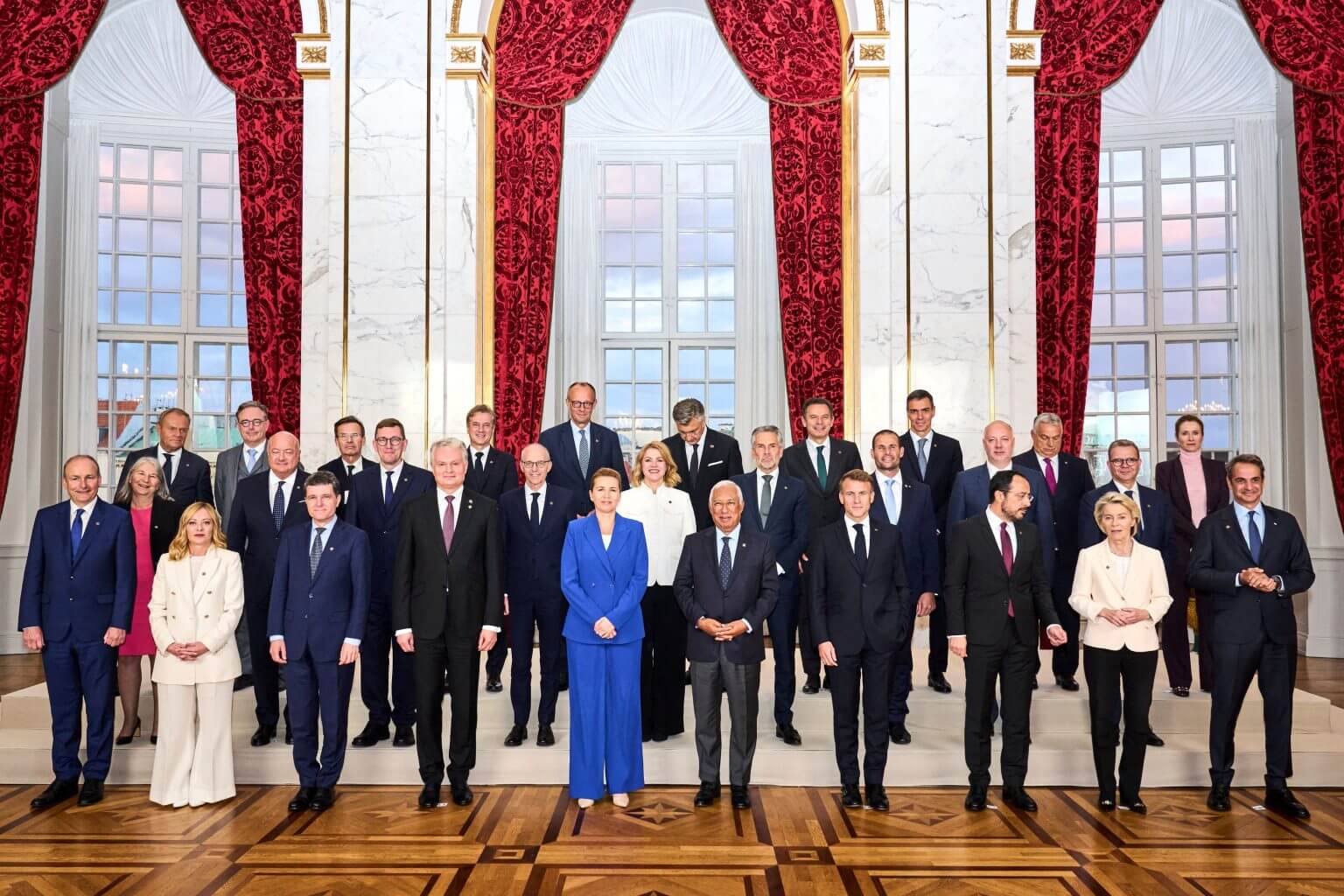 Điểm báo Pháp – Liên Âu tự vệ trước đe dọa từ Nga | Vietnam Fraternité