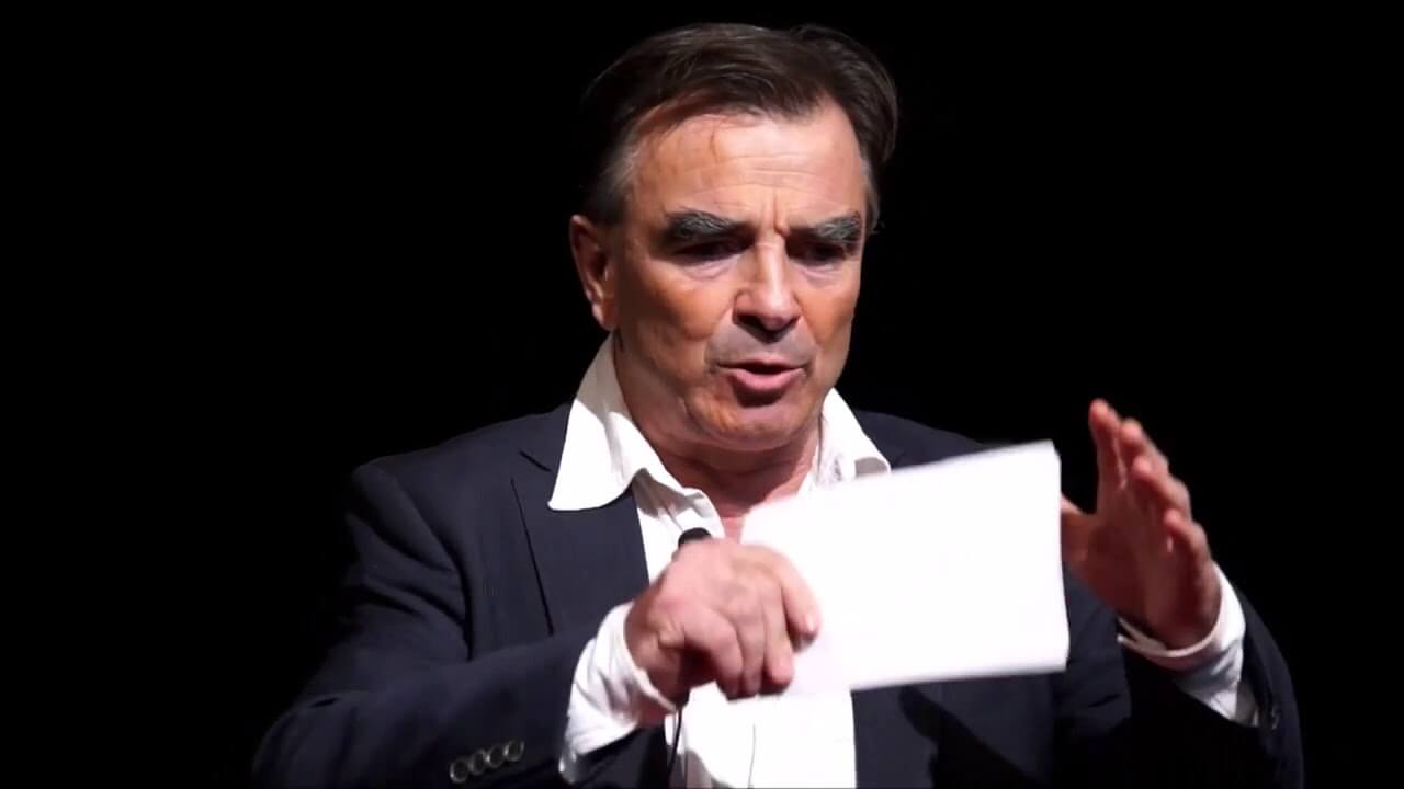 (Se) construire autrement en Afrique - TedX Thomas Granier (2017) | La Voûte Nubienne