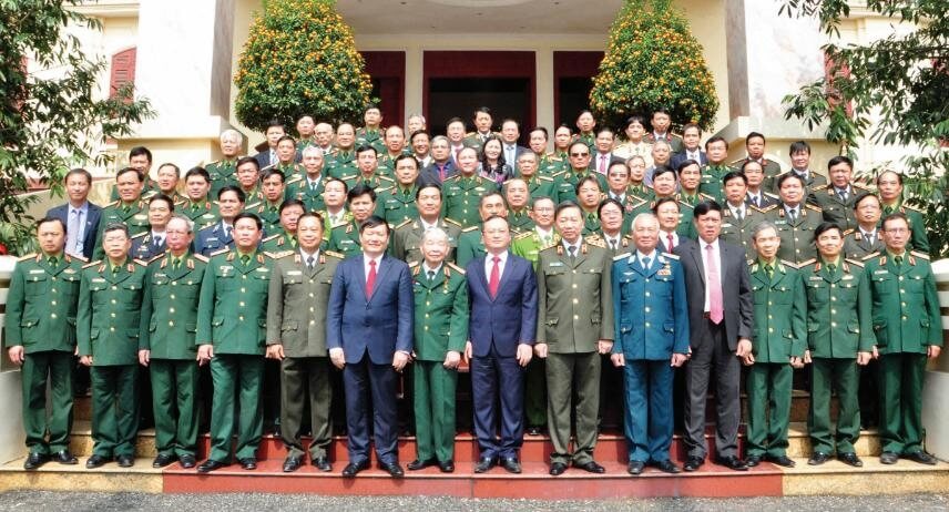 Quân đội và Hưng Yên, ai mạnh hơn ai trong cuộc đua quyền lực ? | Vietnam Fraternité