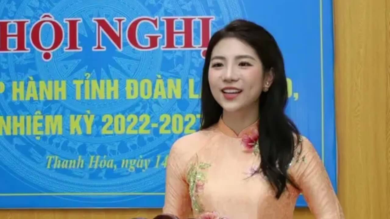 Thanh Hóa buồn! TT Chính vừa làm gương xong, 1 hot girl con quan tham lại thăng chức!