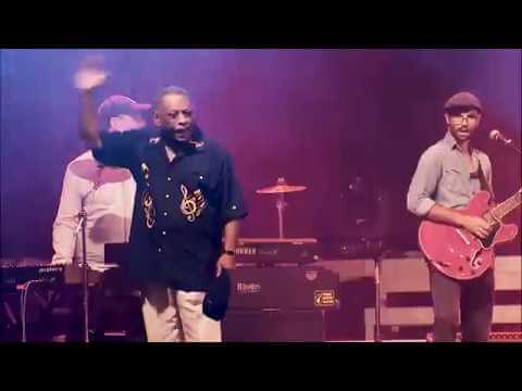 Joe BATAAN meets SETENTA - The Bottle @ Arènes de TEMPO LATINO (France) | SETENTA