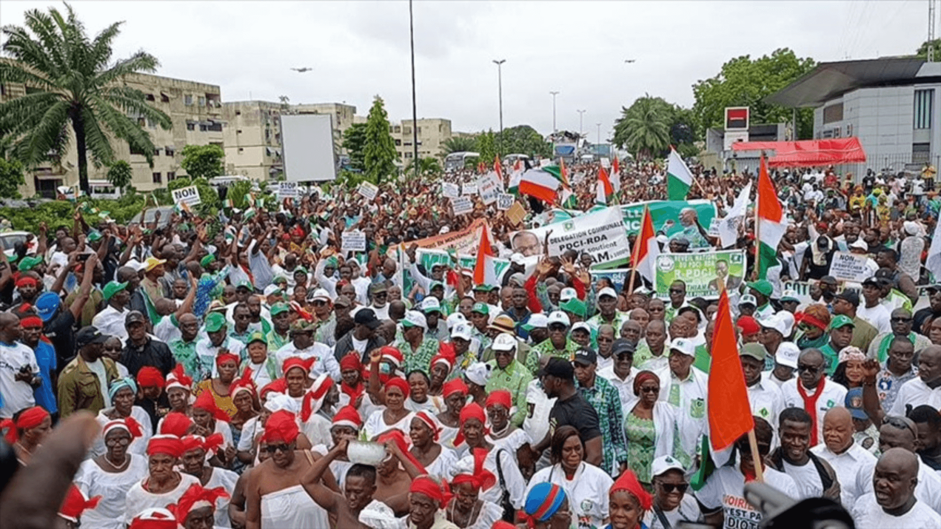 Côte d’Ivoire : Tournons La Page dénonce la dérive répressive et l’étouffement des libertés à la veille de la présidentielle | Tournons la Page