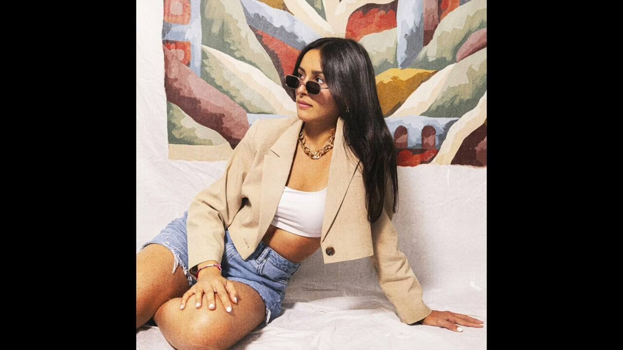 Jadanaë - BAD GIRLS | Casamoyo