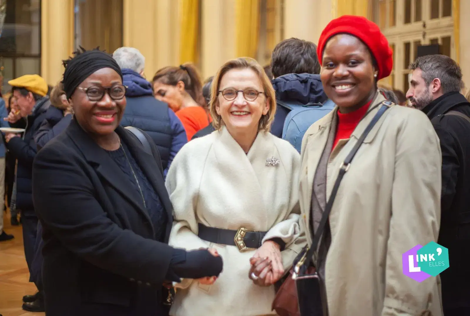 - | Link'Elles