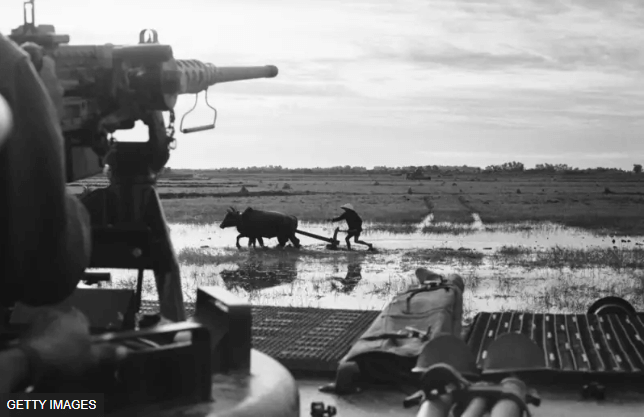 50 năm kết thúc chiến tranh : Bao giờ chúng ta mới ngừng viết về chiến tranh ? | Vietnam Fraternité