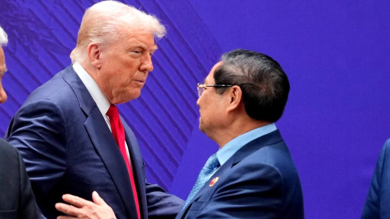 TT Mỹ Donald đã nhận ra lá bài của Việt Nam! Thế mà ông ta tưởng bở!