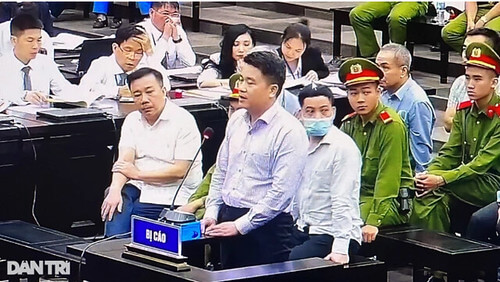 Khi quan chức thay đổi quan niệm sống | Vietnam Fraternité