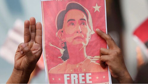 Miến Điện : Tập đoàn quân sự có thể áp dụng quản thúc đối với bà Aung San Suu Kyi | Vietnam Fraternité