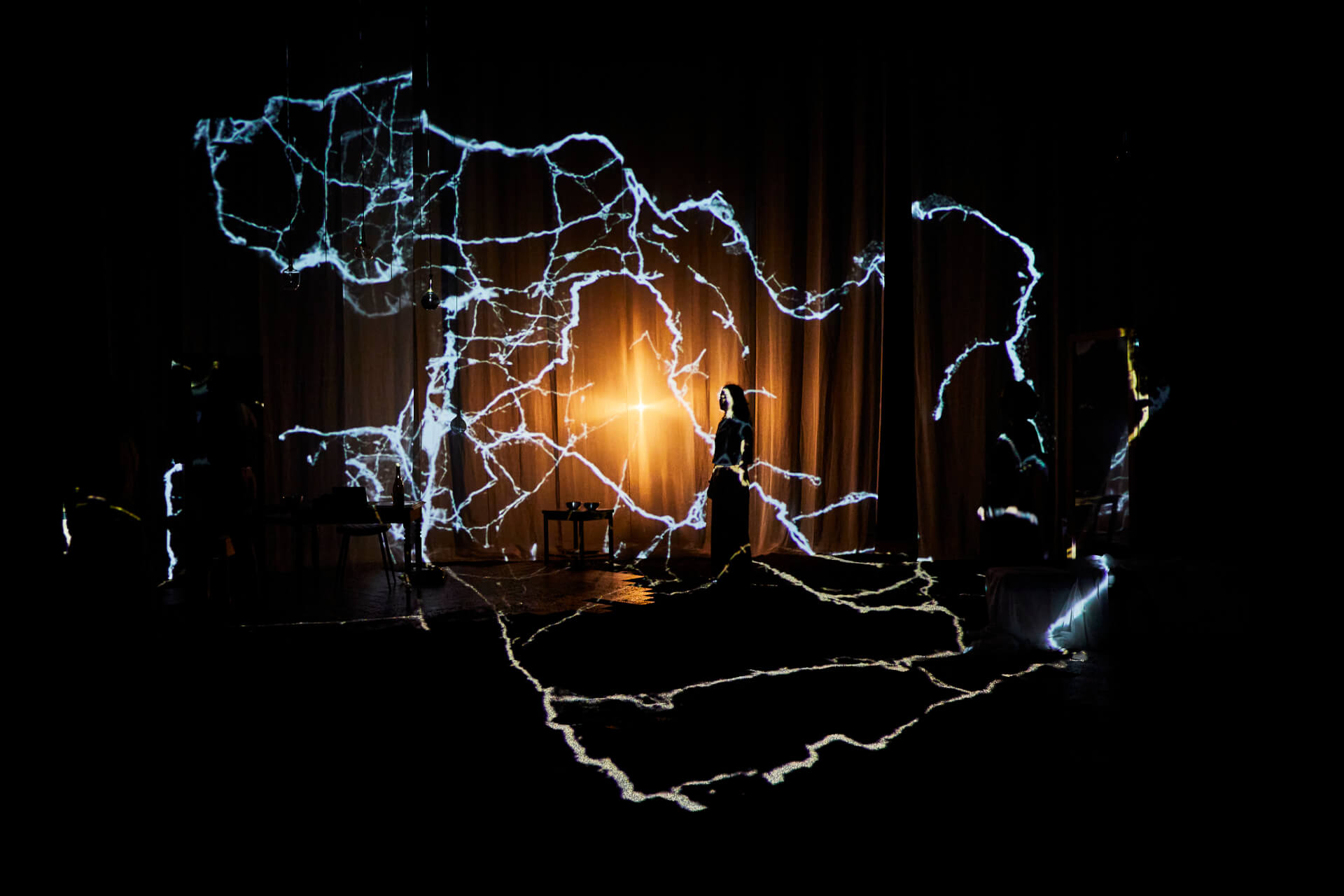 FORMATION PRO - De l’Intime au politique : construire et interpréter | La Réplique