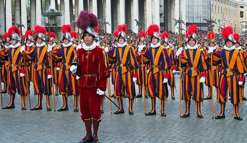 Những điều ít biết về đội vệ binh Thụy Sĩ của Tòa thánh Vatican | Vietnam Fraternité