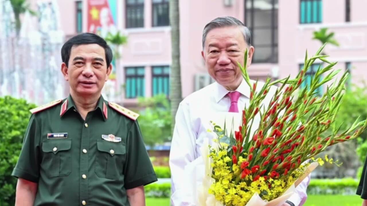 Hai Bên tấn công và phòng thủ nhanh như chớp! Chọc ngoáy vào điểm nhạy cảm nào?