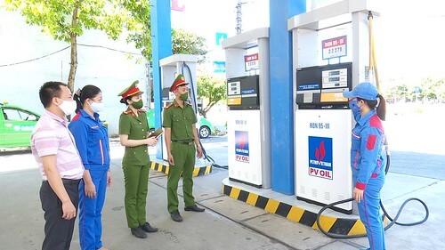 Đảng lo ‘phản động’ lợi dụng qua nạn thiếu xăng dầu | Vietnam Fraternité