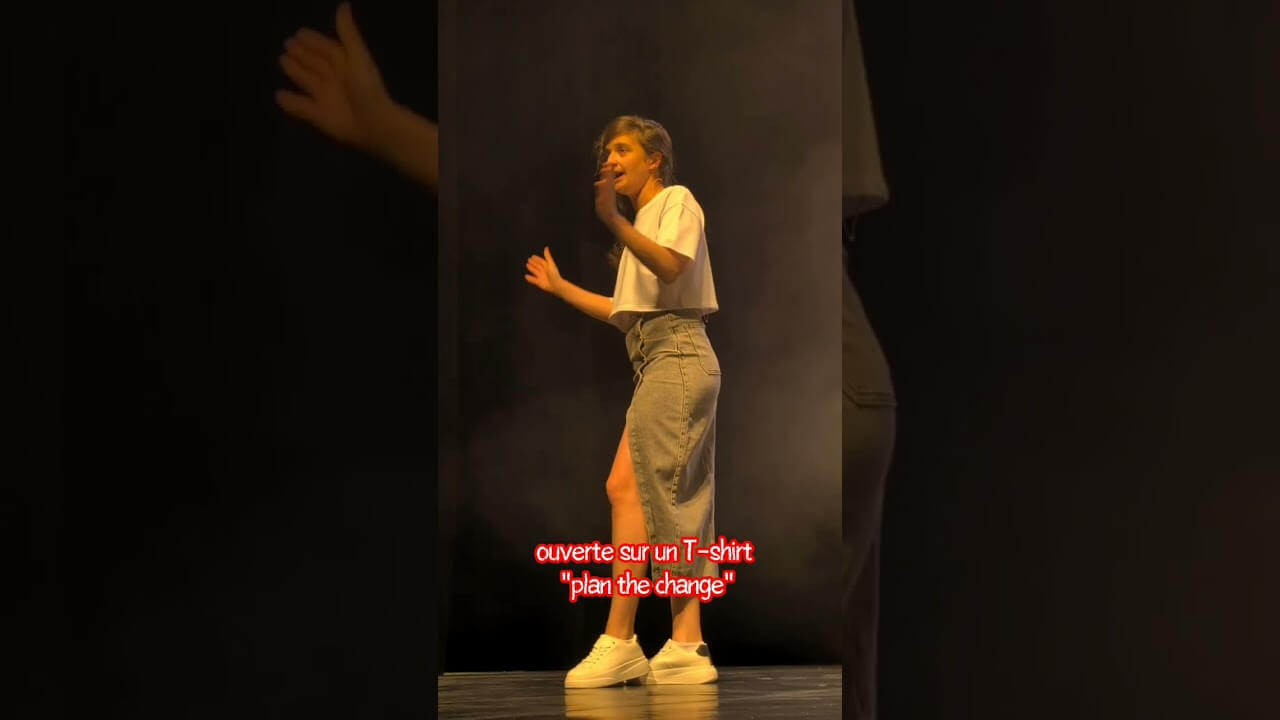 Extrait du spectacle 💊 Pilule Rouge 💊  de et par Maëlle Mays