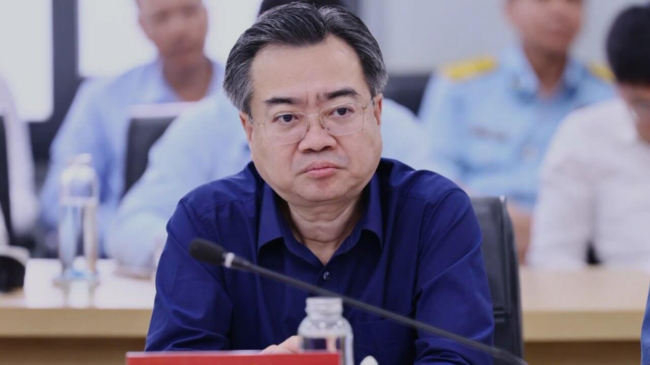 Chiếc ghế của Nguyễn Thanh Nghị là "Chờ Thời" hay Đỉnh cao mơ ước? Ô 3 Dũng quá đỉnh!