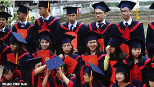 Thêm một khẩu hiệu tối nghĩa : ‘làm tiến sĩ’ thay vì ‘học tiến sĩ’ | Vietnam Fraternité