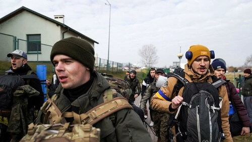 Người Ukrainian và lính nước ngoài tham chiến tại Ukraine | Vietnam Fraternité