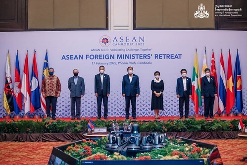 Tại sao Hội nghị Thượng đĩnh Mỹ – ASEAN bị trì hoãn ? | Vietnam Fraternité