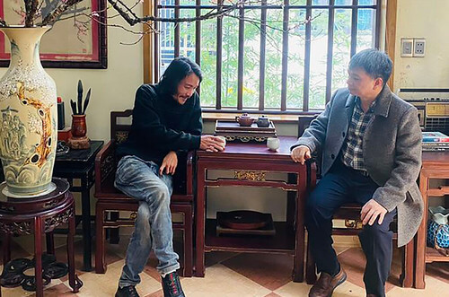 Chiếc áo chật quen dần | Vietnam Fraternité