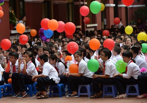 Giáo dục Việt Nam "đáng lo ngại" khi hàng loạt giáo viên bỏ việc ! | Vietnam Fraternité