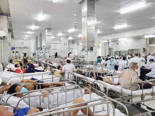 Tình trạng "phong bì" trong bệnh viện công đã tinh vi hơn ? | Vietnam Fraternité