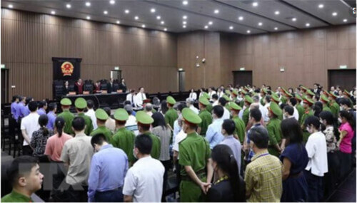 Chuyến bay giải cứu và 'tham nhũng có tính Đảng' | Vietnam Fraternité