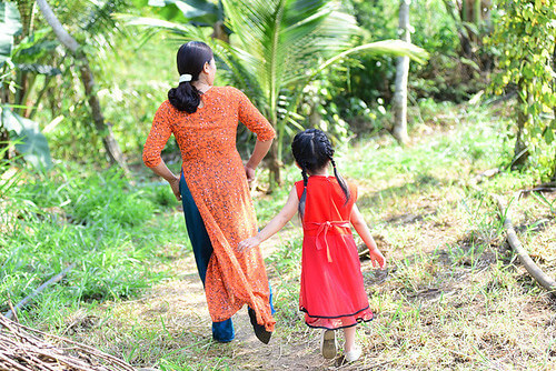 Cách nhanh nhất để ‘vặn ngược’ đồng hồ nợ công : đừng lười đẻ nữa | Vietnam Fraternité