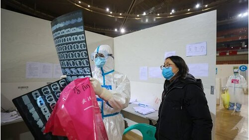 Khi con virus corona 'không nghe lời Đảng' | Vietnam Fraternité