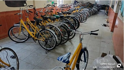 Xe đạp cho trẻ con và ‘tinh thần cảnh giác cách mạng’ ! | Vietnam Fraternité