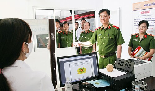 Bộ Công an thu thập thông tin cá nhân để làm gì ? | Vietnam Fraternité