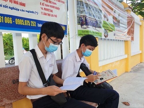 Ở Việt Nam, giáo dục thuộc đặc quyền kinh doanh của Nhà nước | Vietnam Fraternité