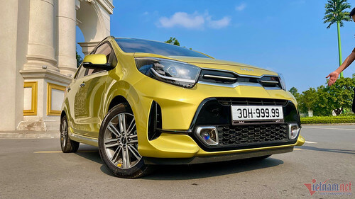 Từ vụ ‘biển số đẹp’ nhìn lại : Chính quyền đủ sạch chỉ là ảo vọng | Vietnam Fraternité