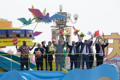 Vành đai con đường đang vụn vỡ | Vietnam Fraternité