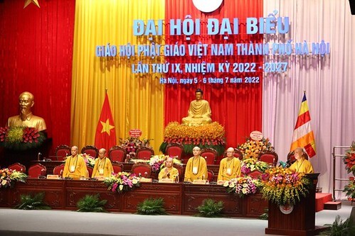 Giáo hội quốc doanh không phải là Phật giáo ! | Vietnam Fraternité