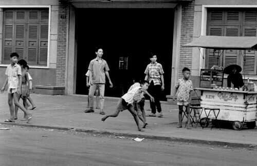 Giải phóng Miền Nam cướp mất sự hồn nhiên của tuổi học trò ! | Vietnam Fraternité